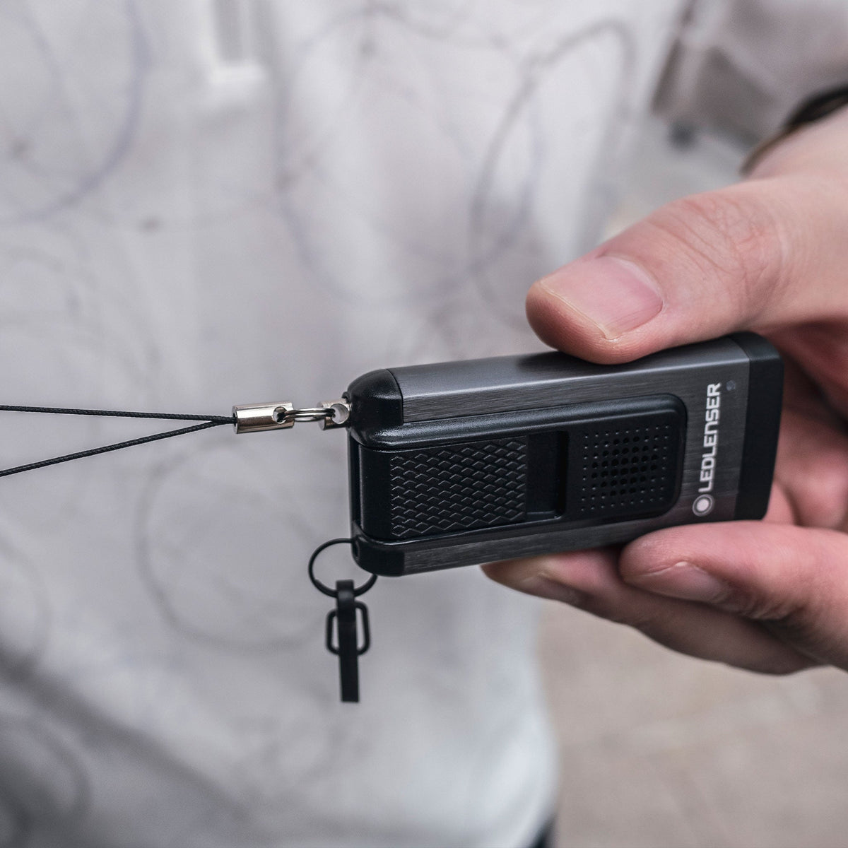 K6R SAFETY KEYCHAIN LIGHT – image 8